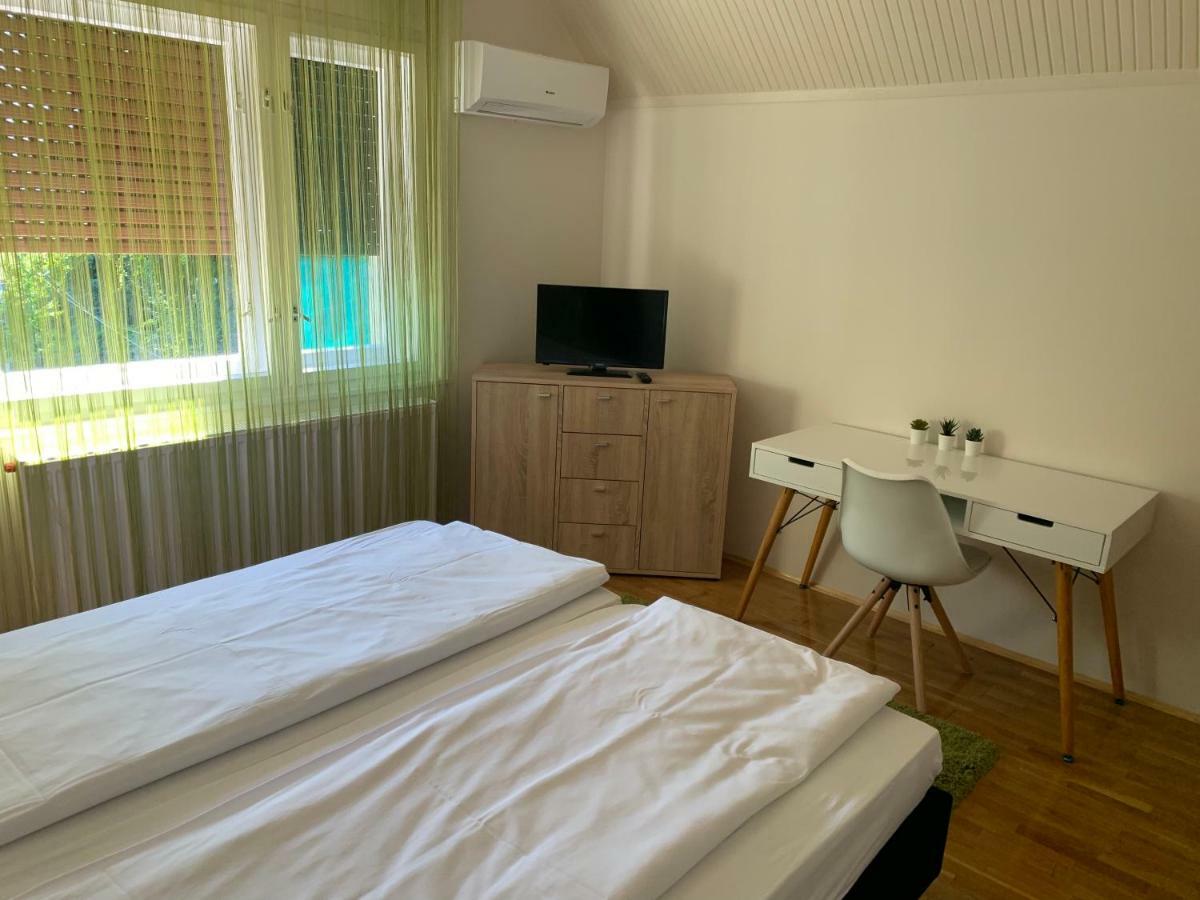 Csuka48 Apartman Szarvas Ngoại thất bức ảnh